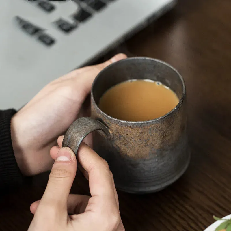 Esprit du Japon mug en grès effet rouille fait main