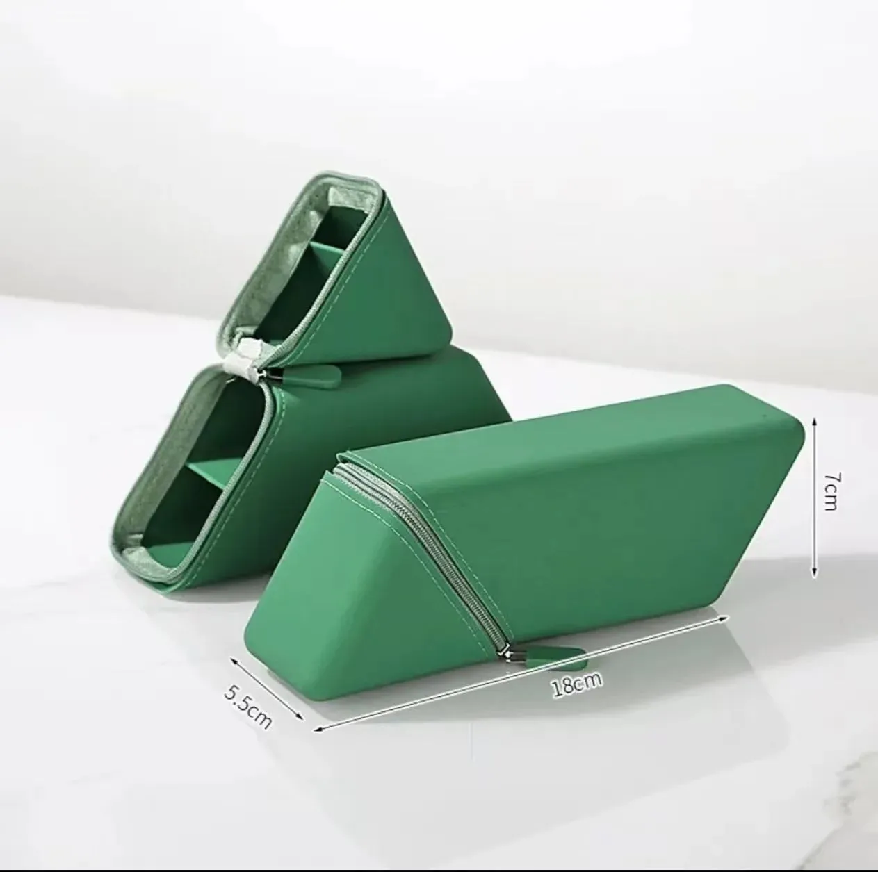 Esprit du Japon Trousse porte-stylos triangulaire en silicone