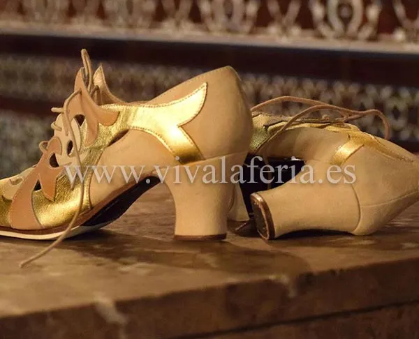 Viva la Feria Cuentos de Azúcar chaussures flamenco cuir