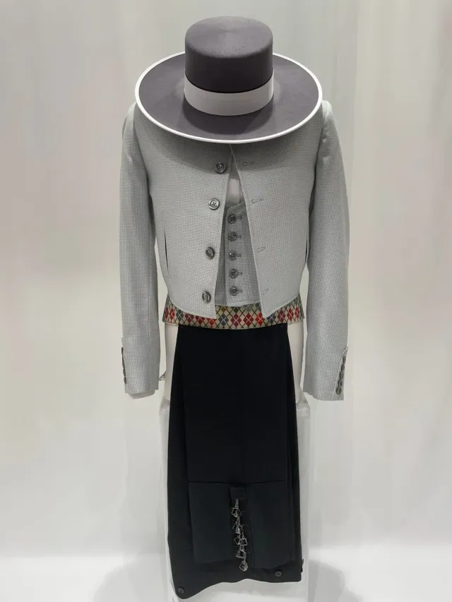 Viva La Feria traje court gris pied-de-poule veste gilet