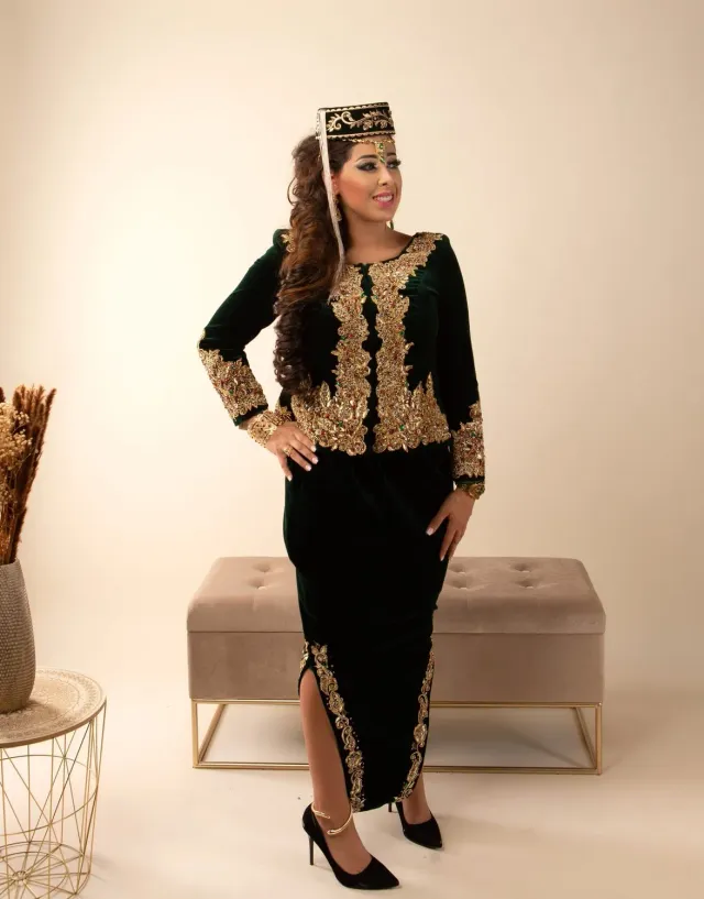 Célèbr'Orient Ines karakou algérien velours fetla