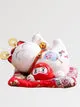 Esprit du Japon Meneki Neko couché avec Daruma tirelire