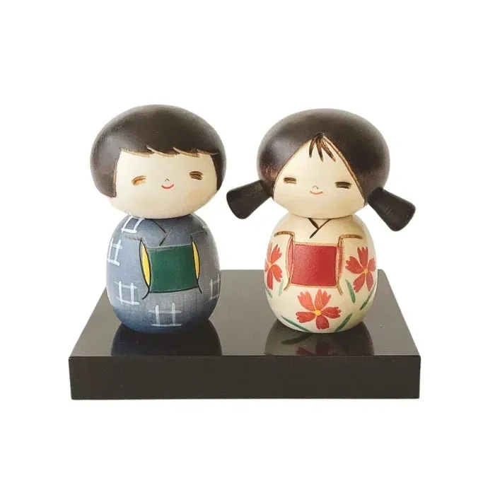 Japon style Kokeshi Amitié poupées japonaises en bois