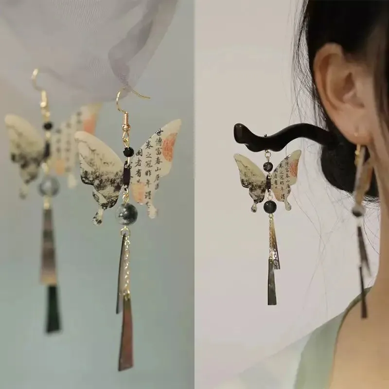 Esprit du Japon boucles d’oreilles papillon pendantes légères