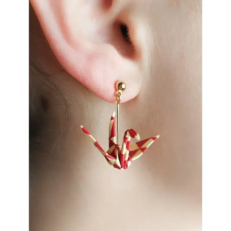 Japon style Origami boucles d'oreilles grue rouge