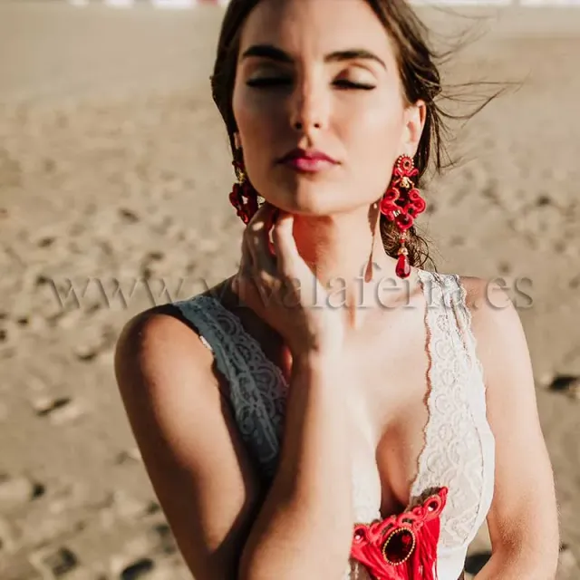 Candela de Reina Coral boucles flamenca rouges