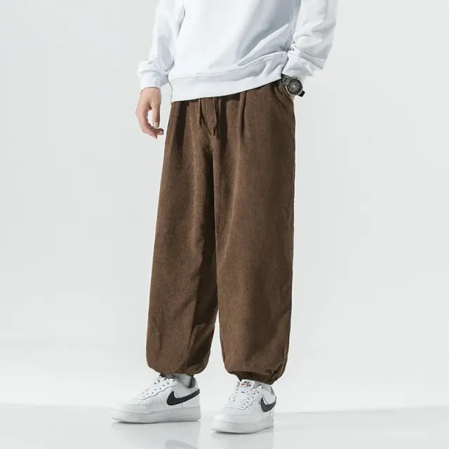 Japon style Karin pantalon en velours côtelé