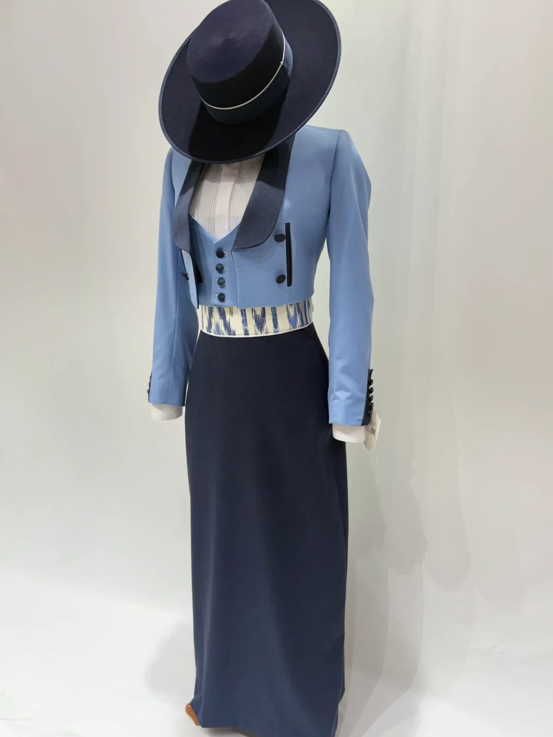 VIVA LA FERIA Macarena Ibiza costume amazone bleu marine